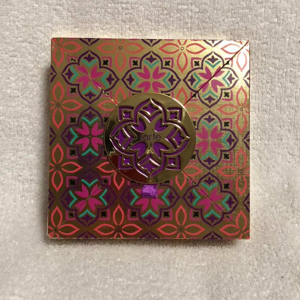 Tarte Eyeshadow/ Blush/ highlight